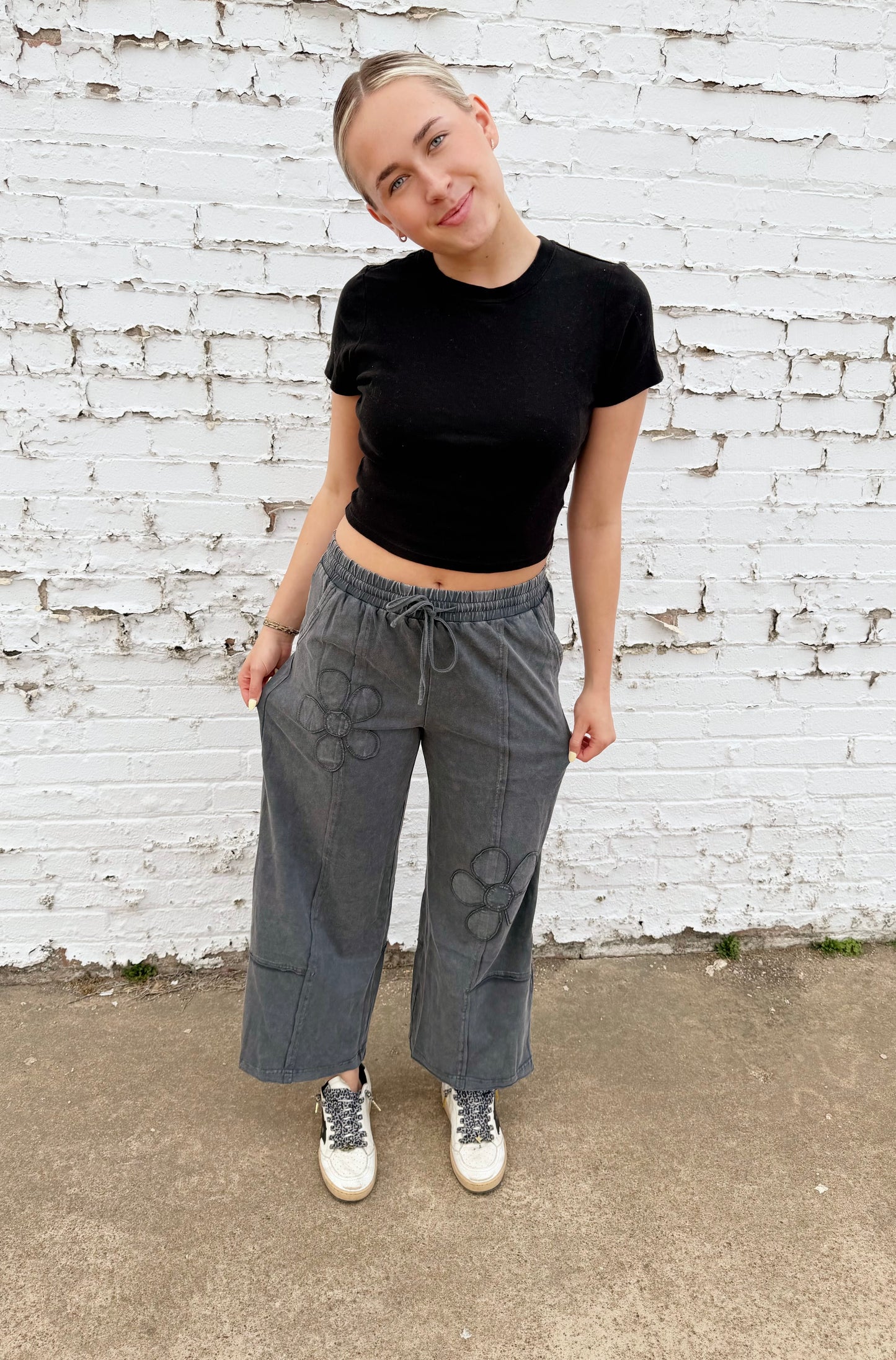 Floral Patch Mineral Wash Pant